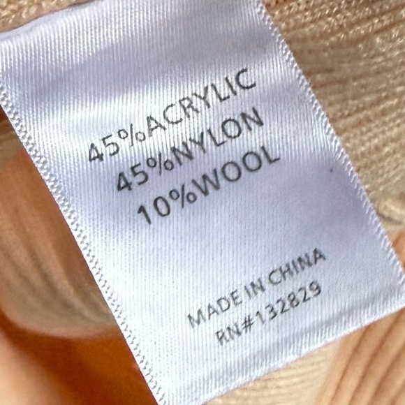 Revolve Tularosa Ribbed Sweater - Picture 5 of 13